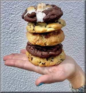 Clarabell Cookies: Fresh-baked cookies